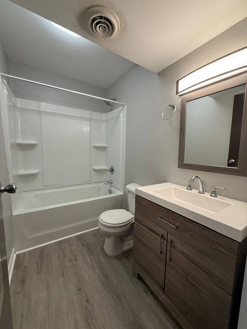 Townhouse for rent at 1029 Harold Dr, Nashville, TN 37217