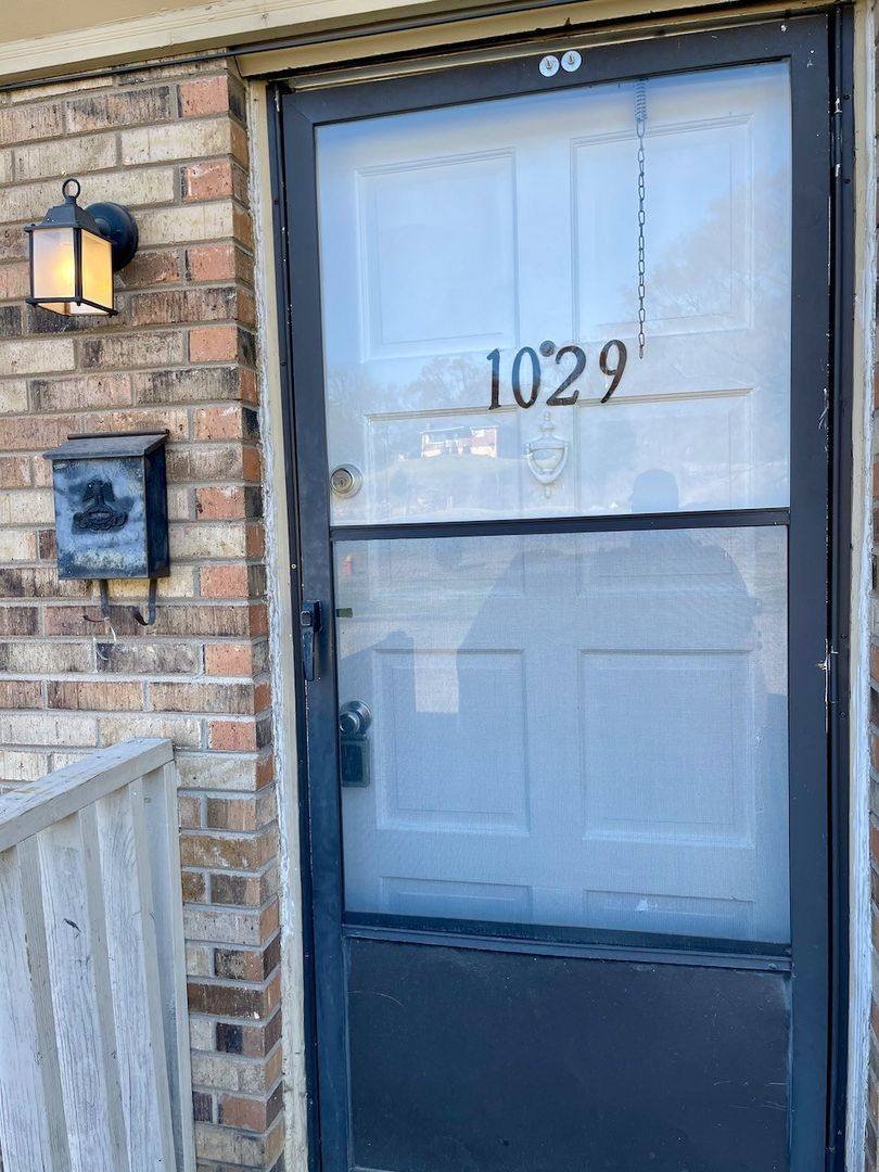 Townhouse for rent at 1029 Harold Dr, Nashville, TN 37217