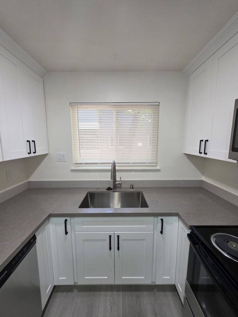 1840 Ednamary Way, Mountain View, CA 94040 - Apartment for Rent - Image 8