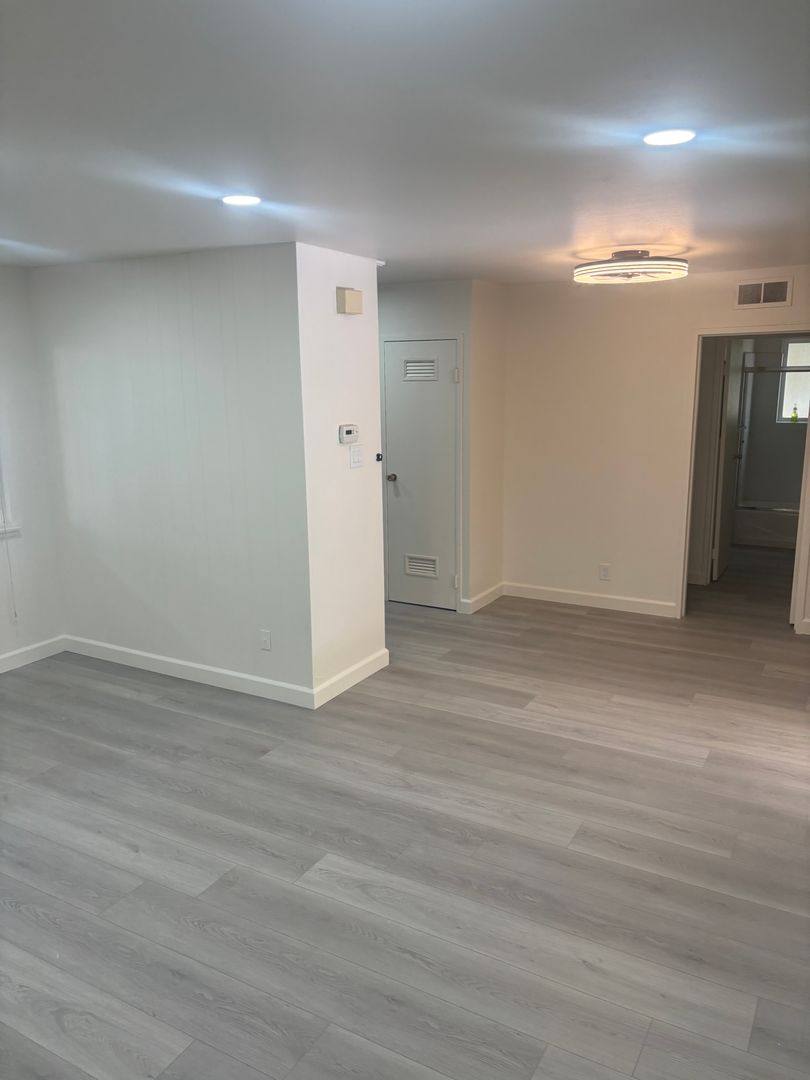 1840 Ednamary Way, Mountain View, CA 94040 - Apartment for Rent - Image 2