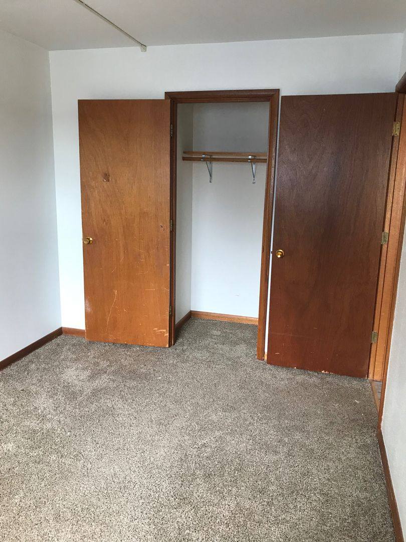 Apartment for rent at 2332 S Duluth Ave, Sioux Falls, SD 57105