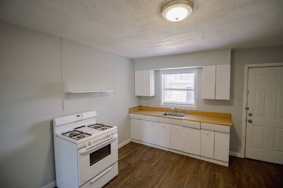 Townhouse for rent at 2906 43rd St #B, Lubbock, TX 79413