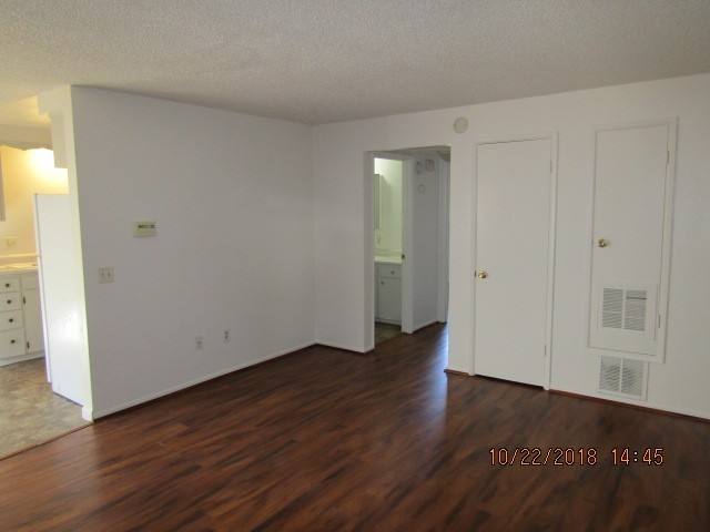 Apartment for rent at 504 S Holly, Medford, OR 97501