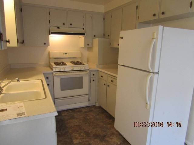 Apartment for rent at 504 S Holly, Medford, OR 97501