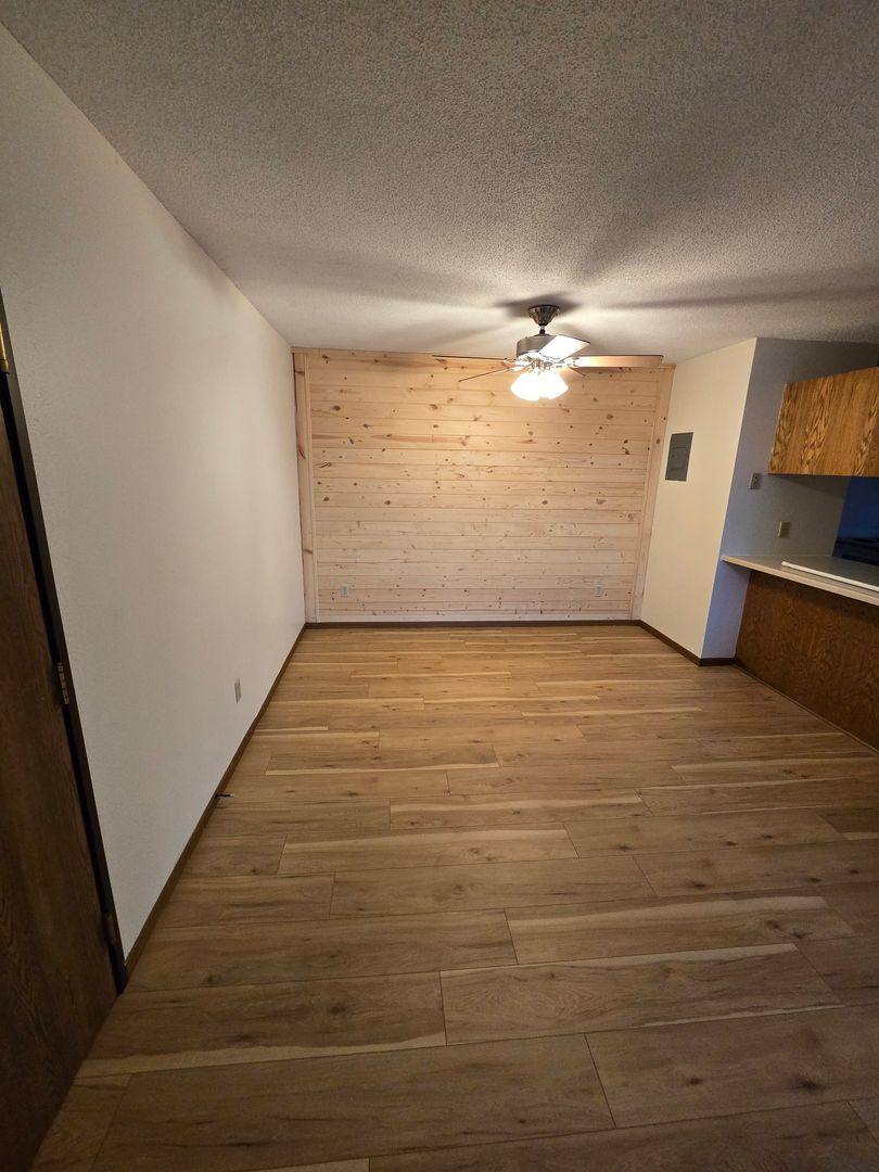 Apartment for rent at 139 Riverview Dr, Monticello, MN 55362