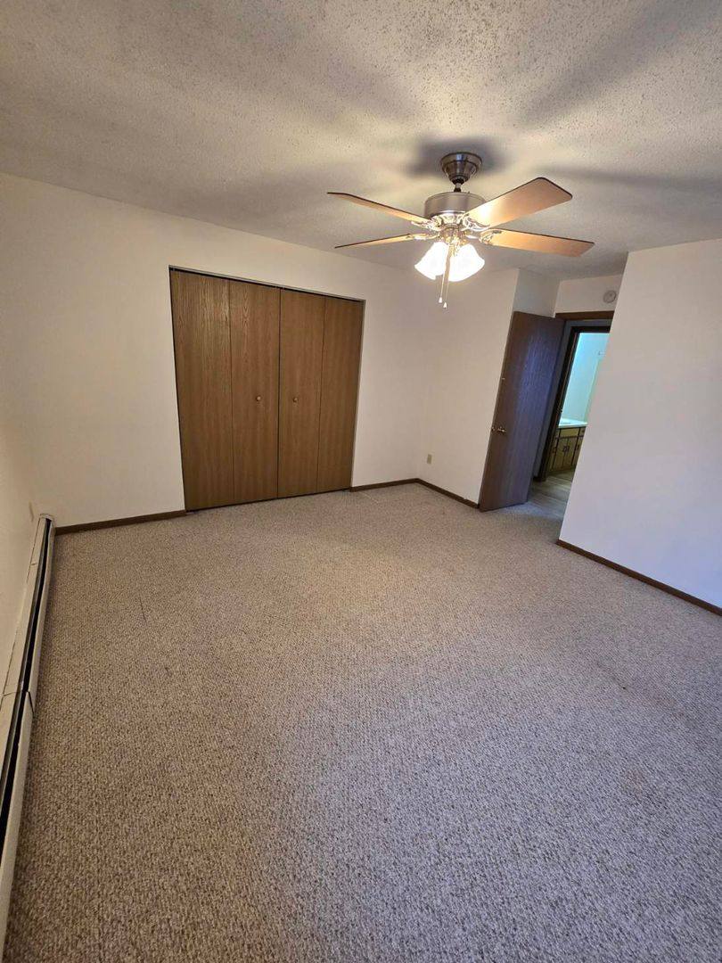 Apartment for rent at 139 Riverview Dr, Monticello, MN 55362