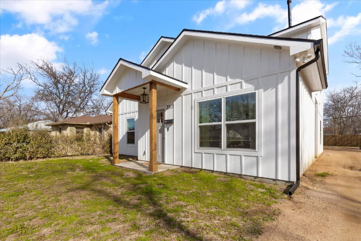 House for rent at 3517 Mission St, Fort Worth, TX 76109