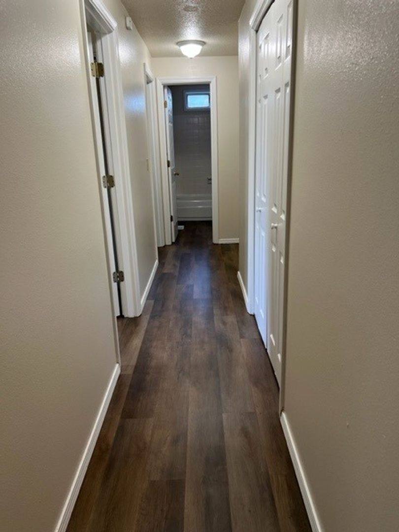 Apartment for rent at 4975 13th Ave NE, Salem, OR 97303