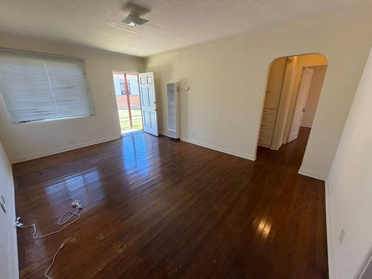 Apartment for rent at 1115 Dr Martin Luther King Jr Ave NE, Albuquerque, NM 87106
