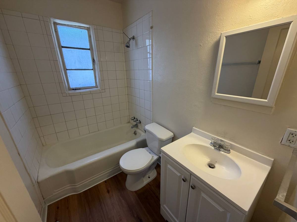 Apartment for rent at 1115 Dr Martin Luther King Jr Ave NE, Albuquerque, NM 87106