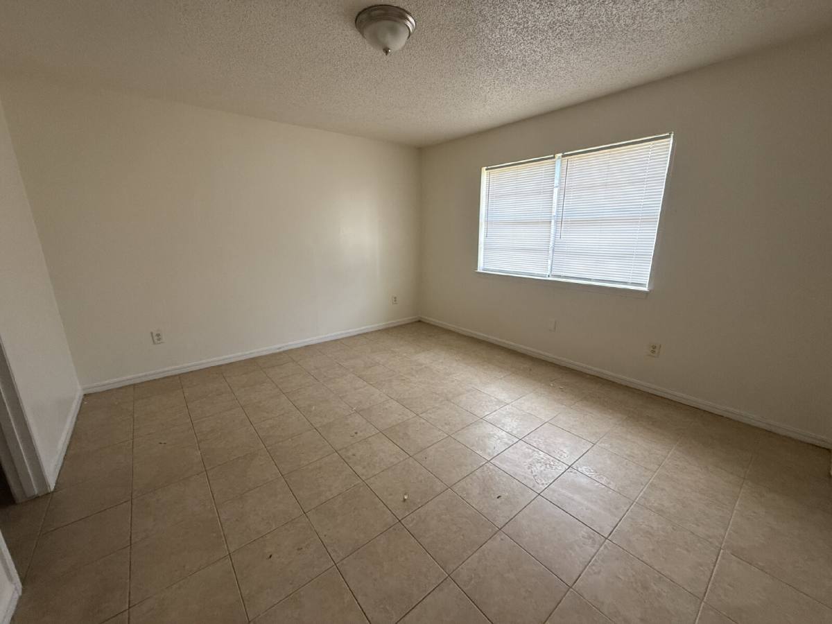 Apartment for rent at 200 W 6th St #210, Wewoka, OK 74884