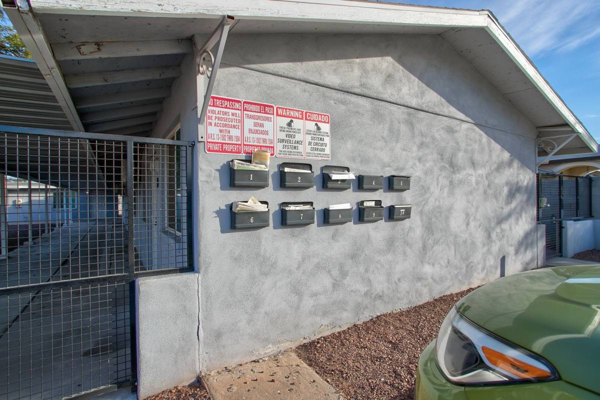 Apartment for rent at 206-216 E Jones Ave, Phoenix, AZ 85040