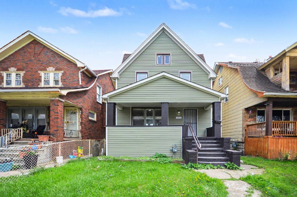House for rent at 242 Ferris St, Highland Park, MI 48203