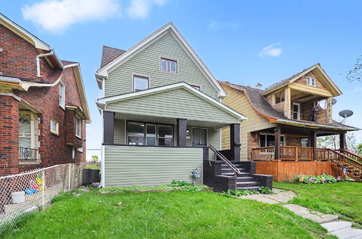 House for rent at 242 Ferris St, Highland Park, MI 48203