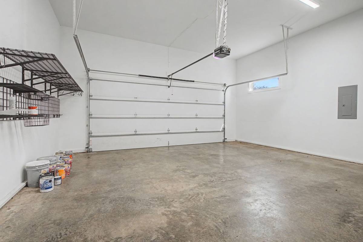 House for rent at 118B Fern Ave, Nashville, TN 37207