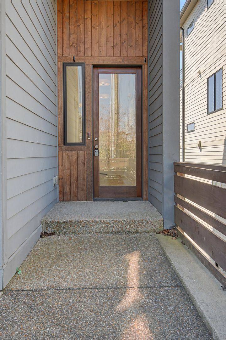 House for rent at 118B Fern Ave, Nashville, TN 37207