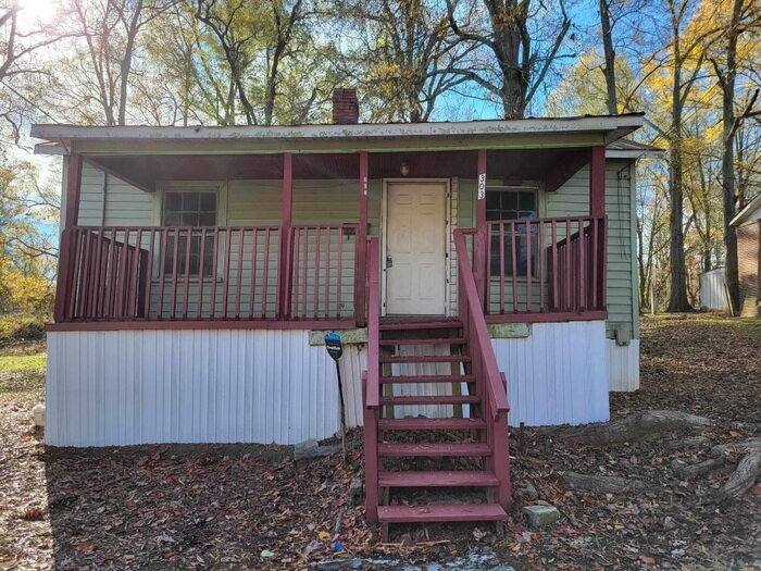 House for rent at 303 Summeral St, Clinton, SC 29325