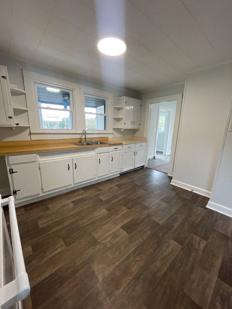 House for rent at 82 Main St, Pelzer, SC 29669