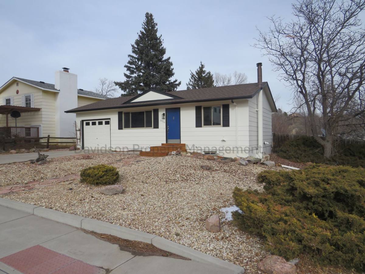House for rent at 2008 King Court, Colorado Springs, CO 80904