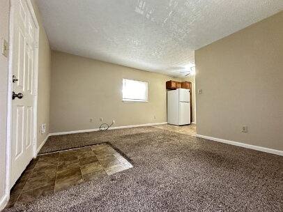 Apartment for rent at 164 Lakeshore Dr #21, Lexington, KY 40502