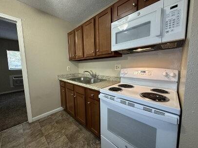 Apartment for rent at 164 Lakeshore Dr #21, Lexington, KY 40502