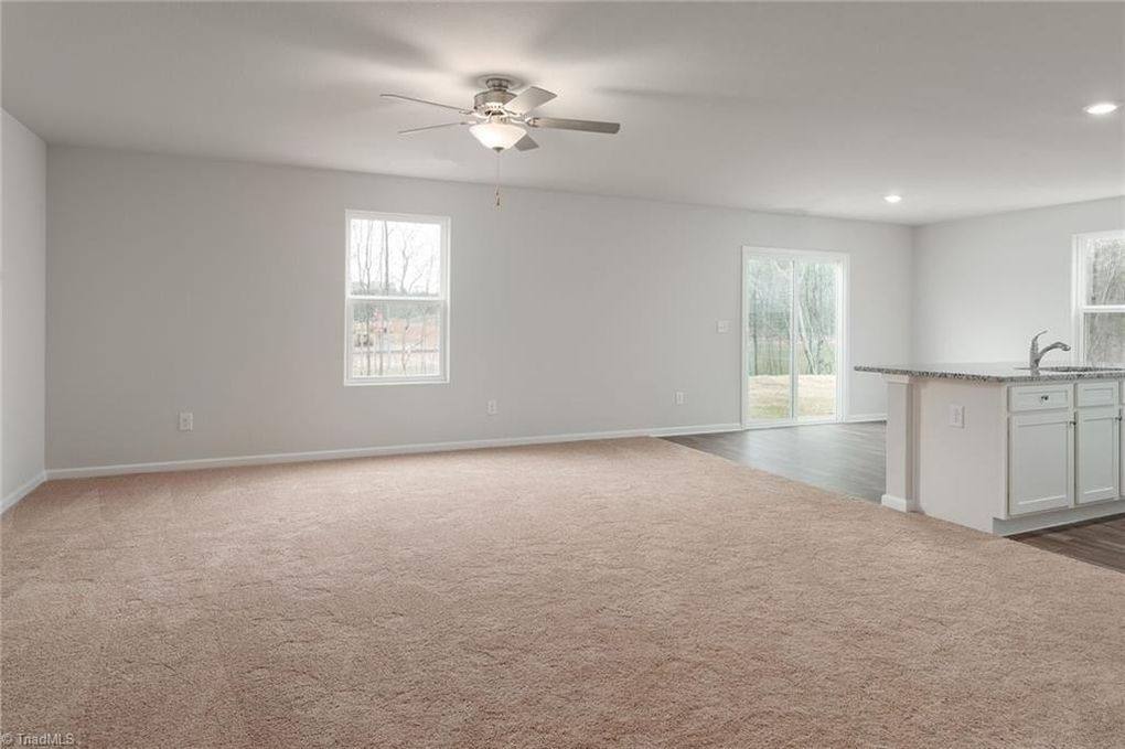 House for rent at 2106 Briar Run, Greensboro, NC 27405