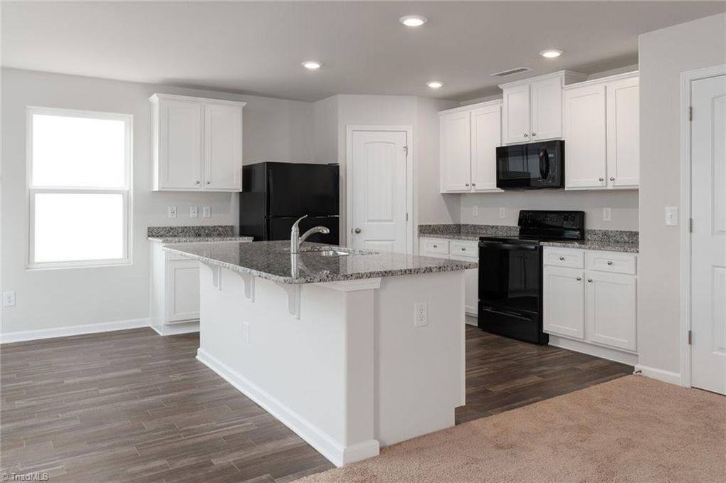 House for rent at 2106 Briar Run, Greensboro, NC 27405