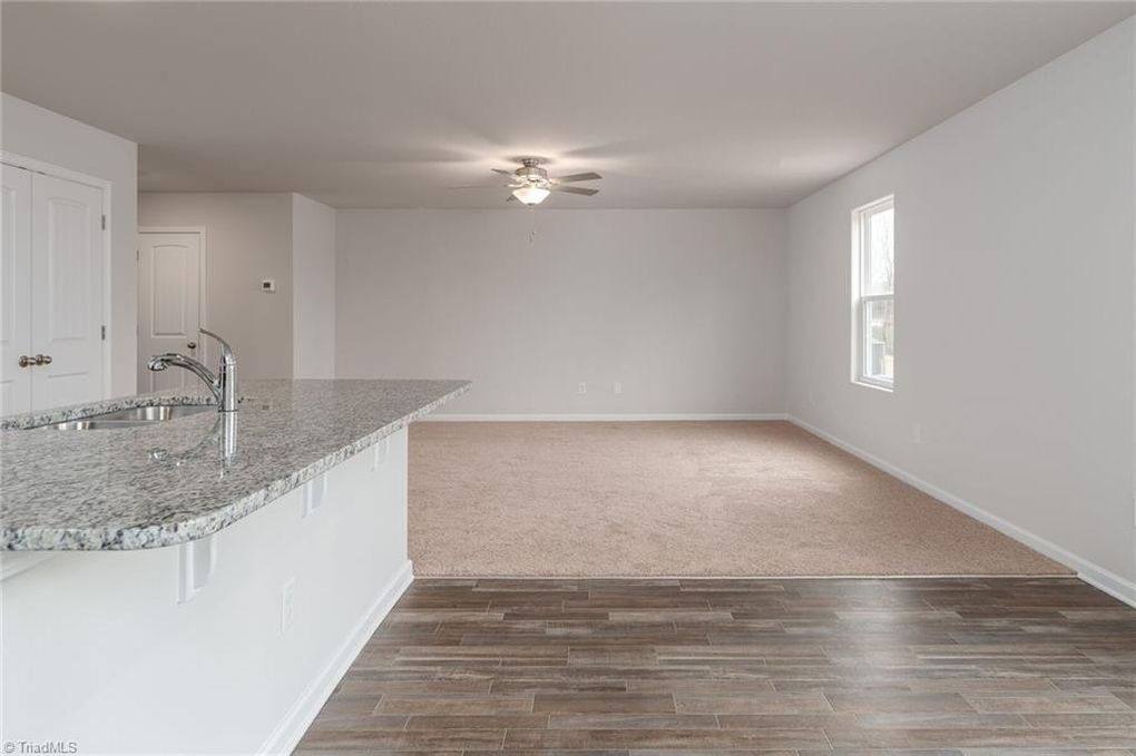 House for rent at 2106 Briar Run, Greensboro, NC 27405