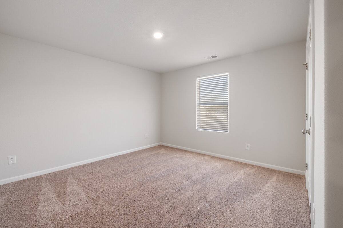 House for rent at 2114 Briar Run Dr, Greensboro, NC 27405