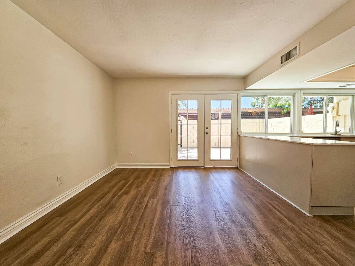 Townhouse for rent at 4217 N Miller Rd, Scottsdale, AZ 85251