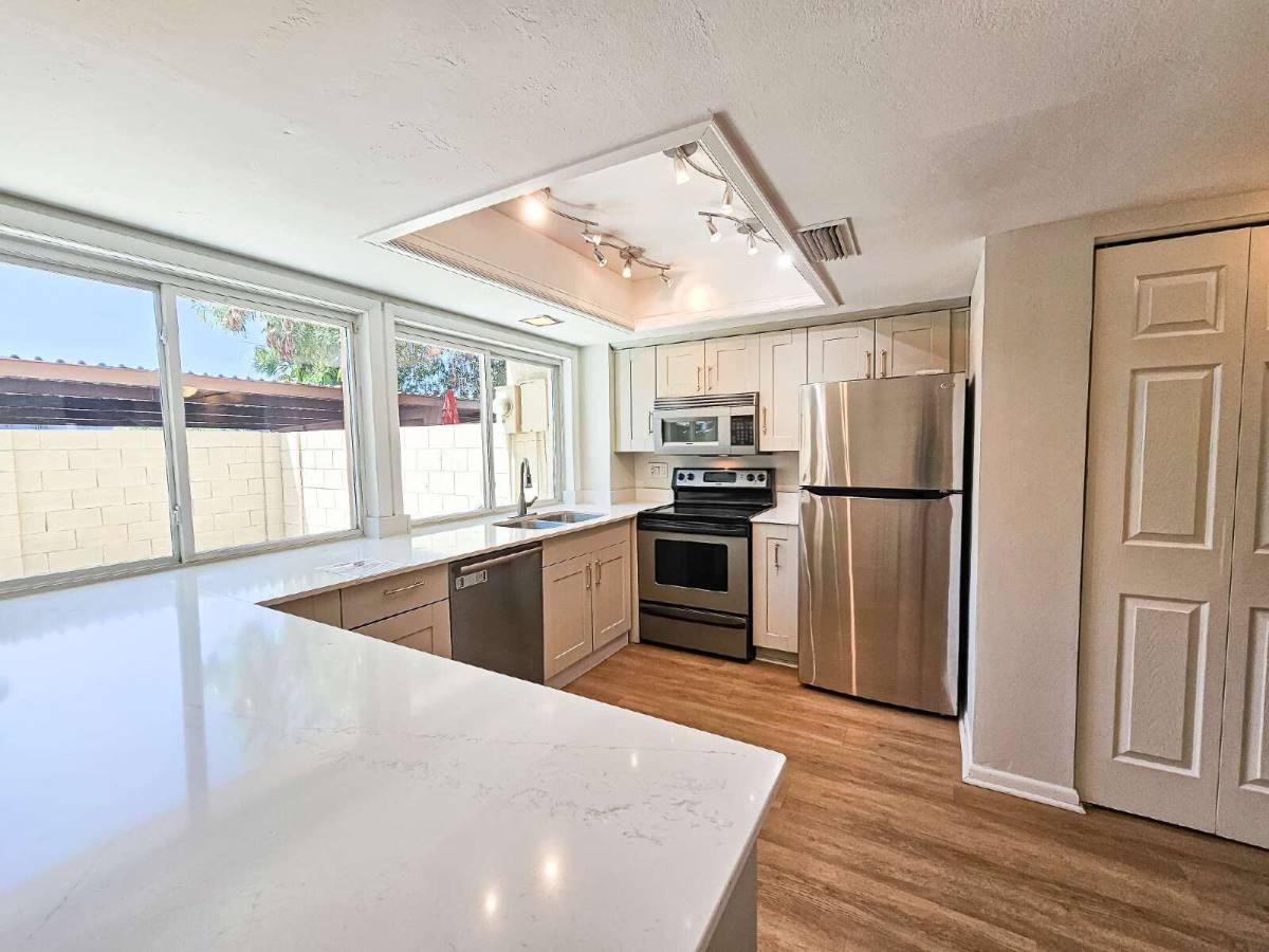 Townhouse for rent at 4217 N Miller Rd, Scottsdale, AZ 85251