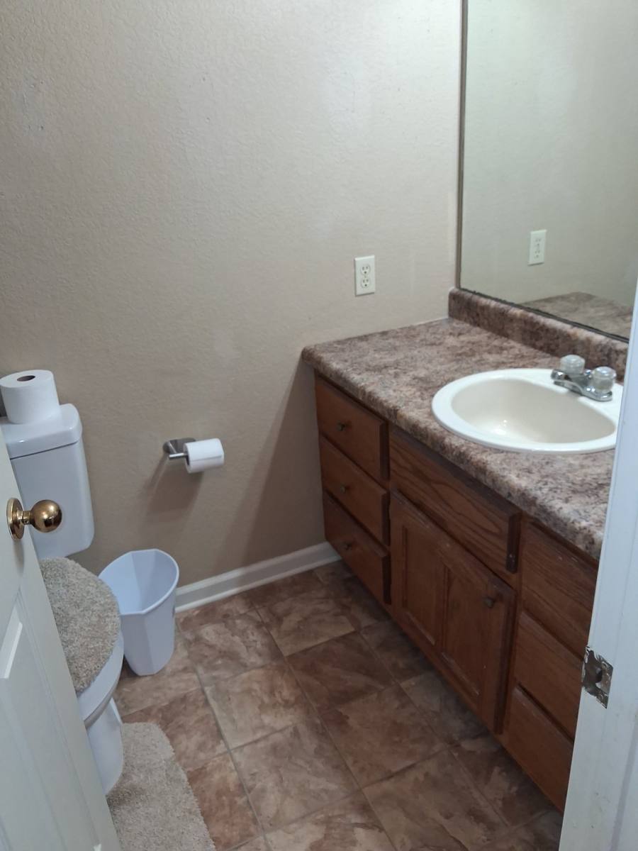 Apartment for rent at 5703 Cedar St, Paragould, AR 72450