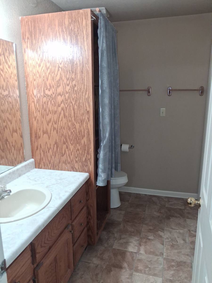 Apartment for rent at 5703 Cedar St, Paragould, AR 72450
