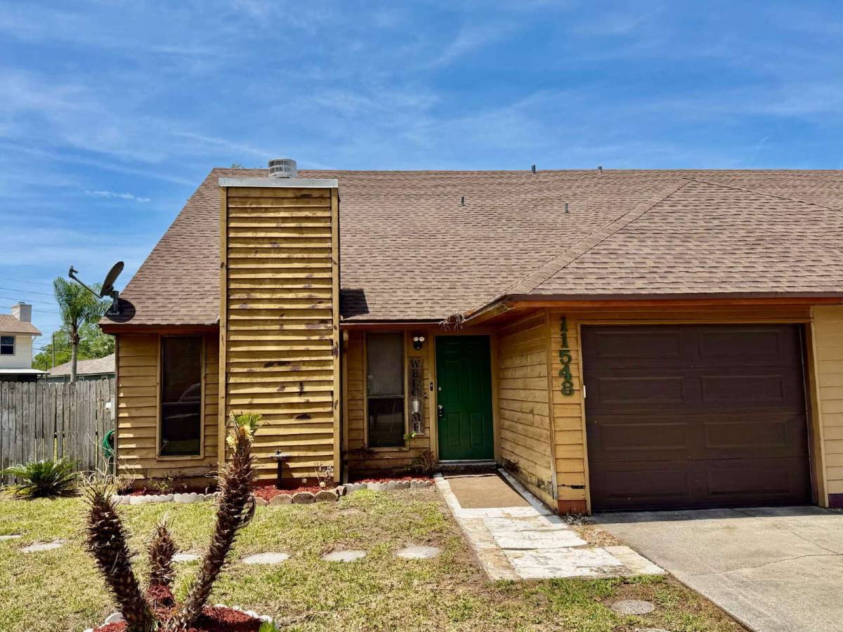 Townhouse for rent at 11548 Willet Court N, Jacksonville, FL 32225