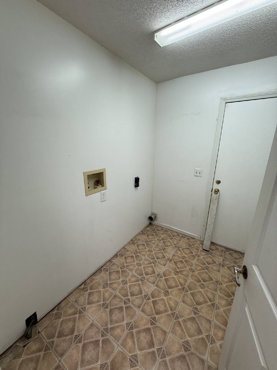 House for rent at 9345 Spice Pond Rd Extension, Semmes, AL 36575