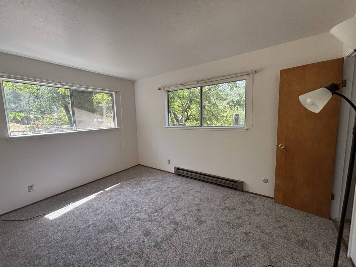 House for rent at 6540 Browns Rd, Placerville, CA 95667
