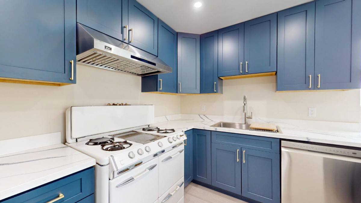 Apartment for rent at 976 Masson Ave, San Bruno, CA 94066