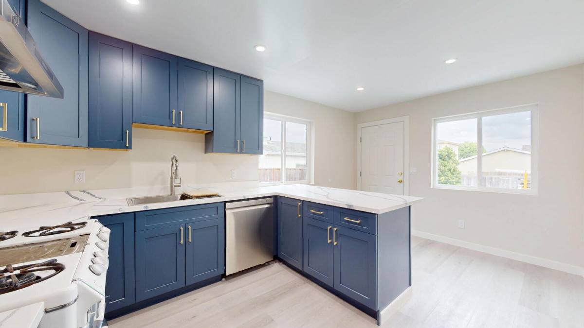 Apartment for rent at 976 Masson Ave, San Bruno, CA 94066
