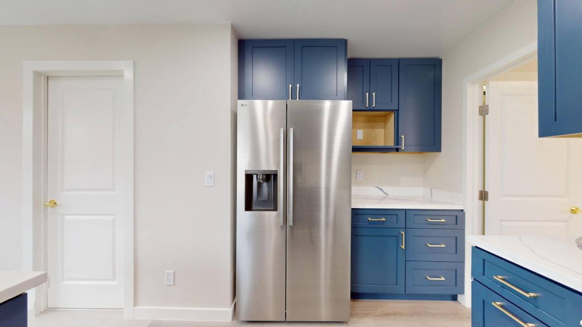 Apartment for rent at 976 Masson Ave, San Bruno, CA 94066