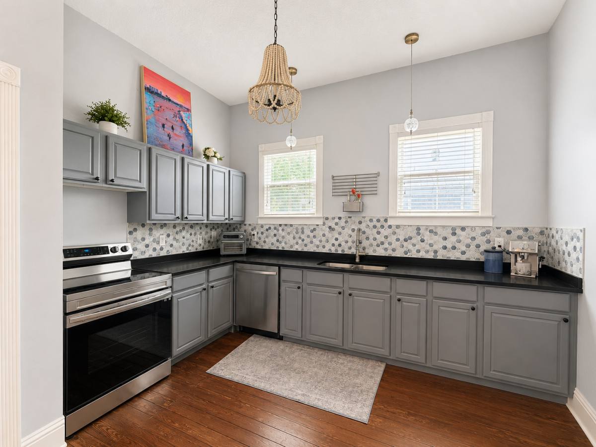 House for rent at 443 E 3rd St, Jacksonville, FL 32206