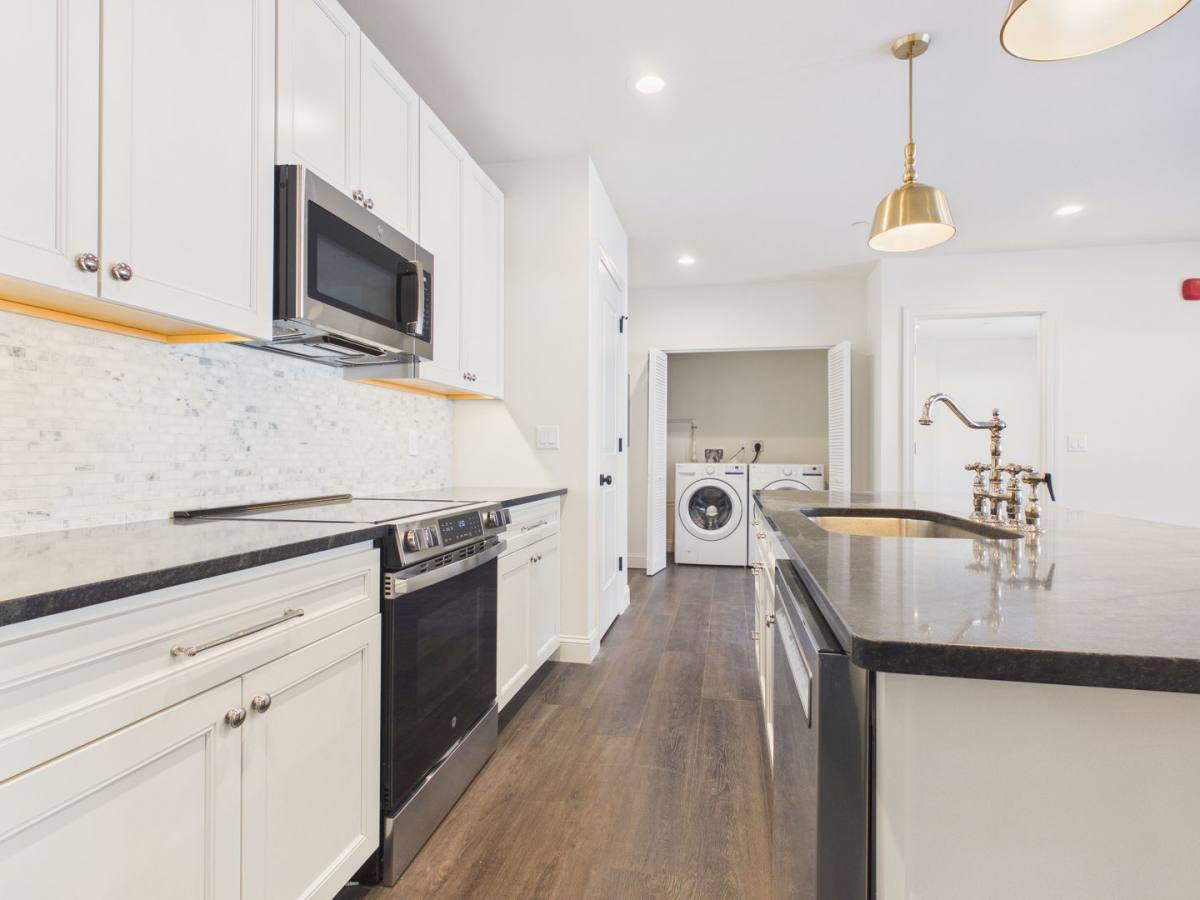 Apartment for rent at 1400 Market St, Camp Hill, PA 17011