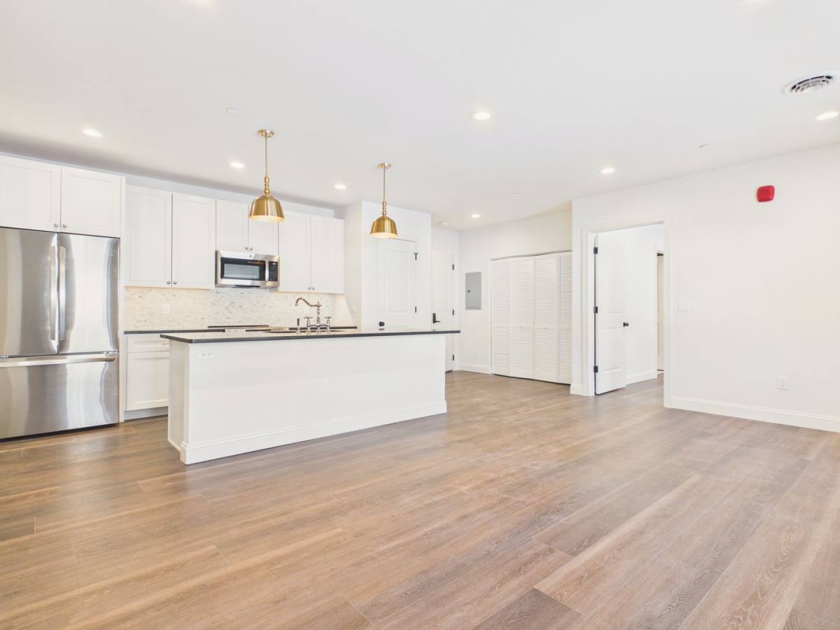 Apartment for rent at 1400 Market St, Camp Hill, PA 17011