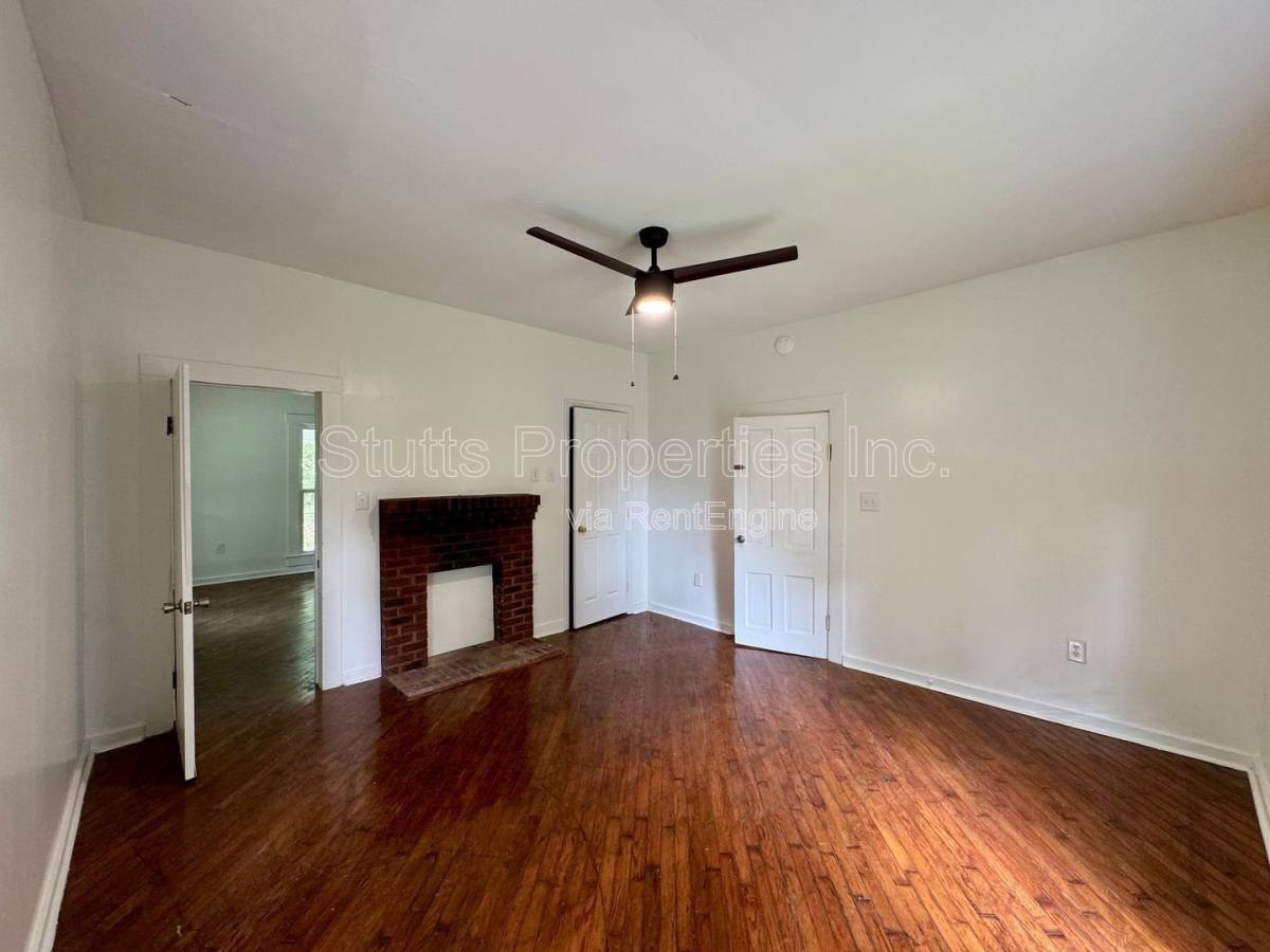 House for rent at 2010 Vulcan Ave, Florence, AL 35630