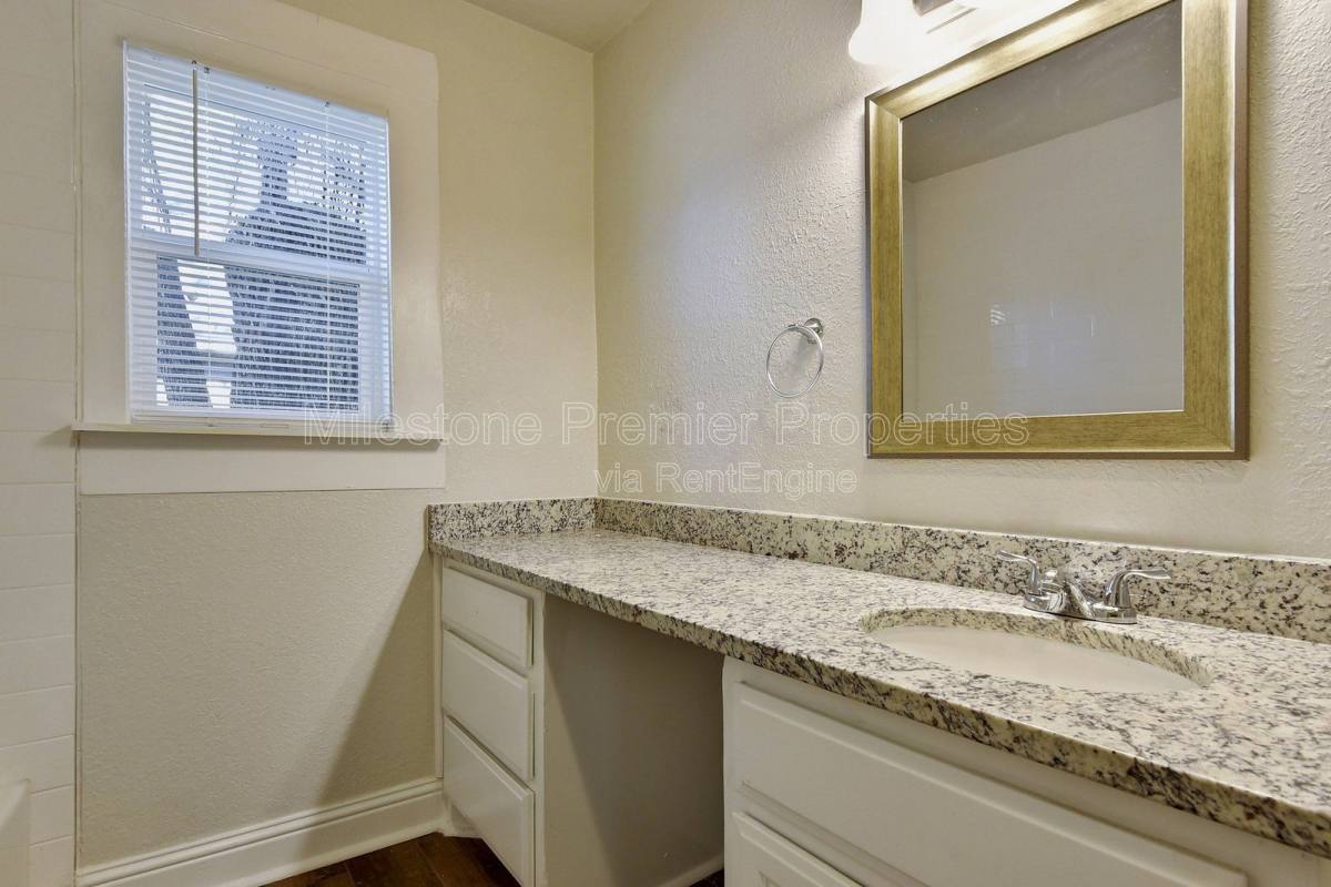 House for rent at 1115 S Rusk Ave, Denison, TX 75020