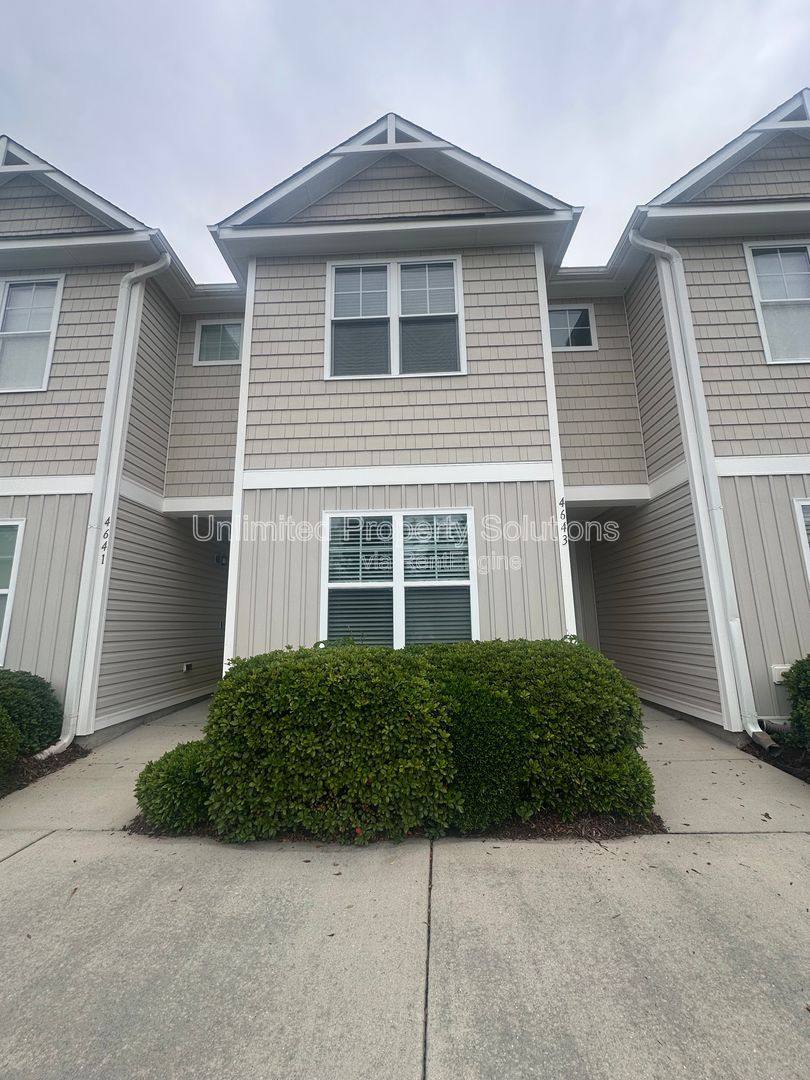Townhouse for rent at 4643 Andros Lane, Wilmington, NC 28412