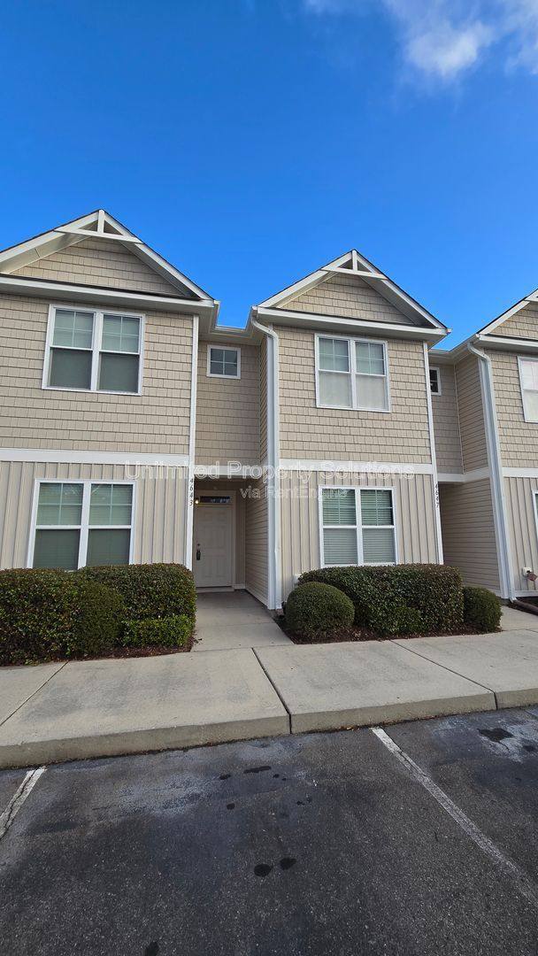 Townhouse for rent at 4643 Andros Lane, Wilmington, NC 28412