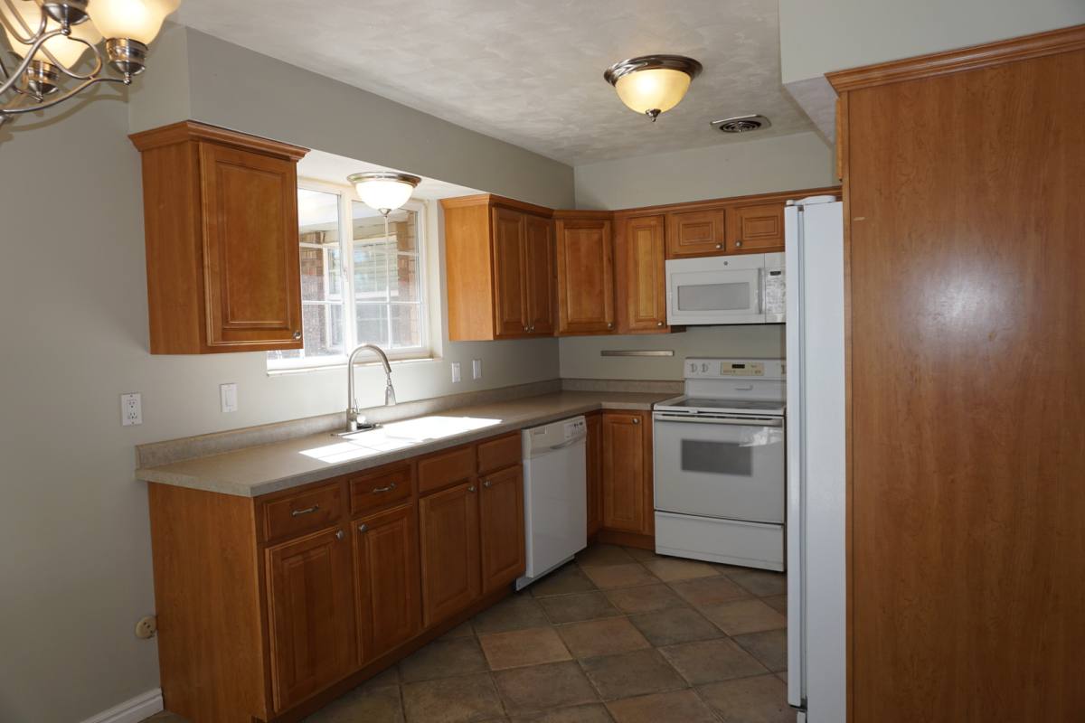 House for rent at 3857 Jacquelyn St, West Jordan, UT 84088
