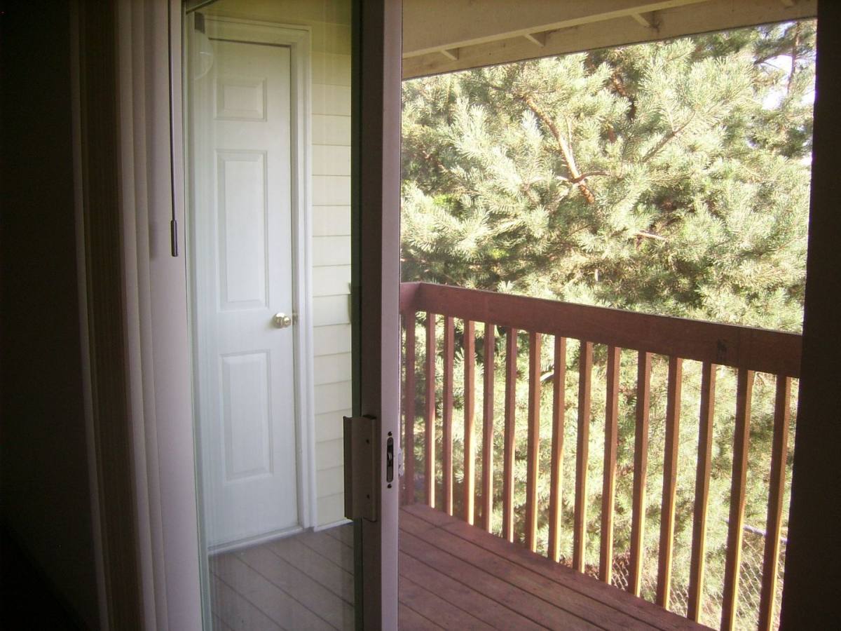 Apartment for rent at 1175 Pine Meadow Dr SE, Albany, OR 97322