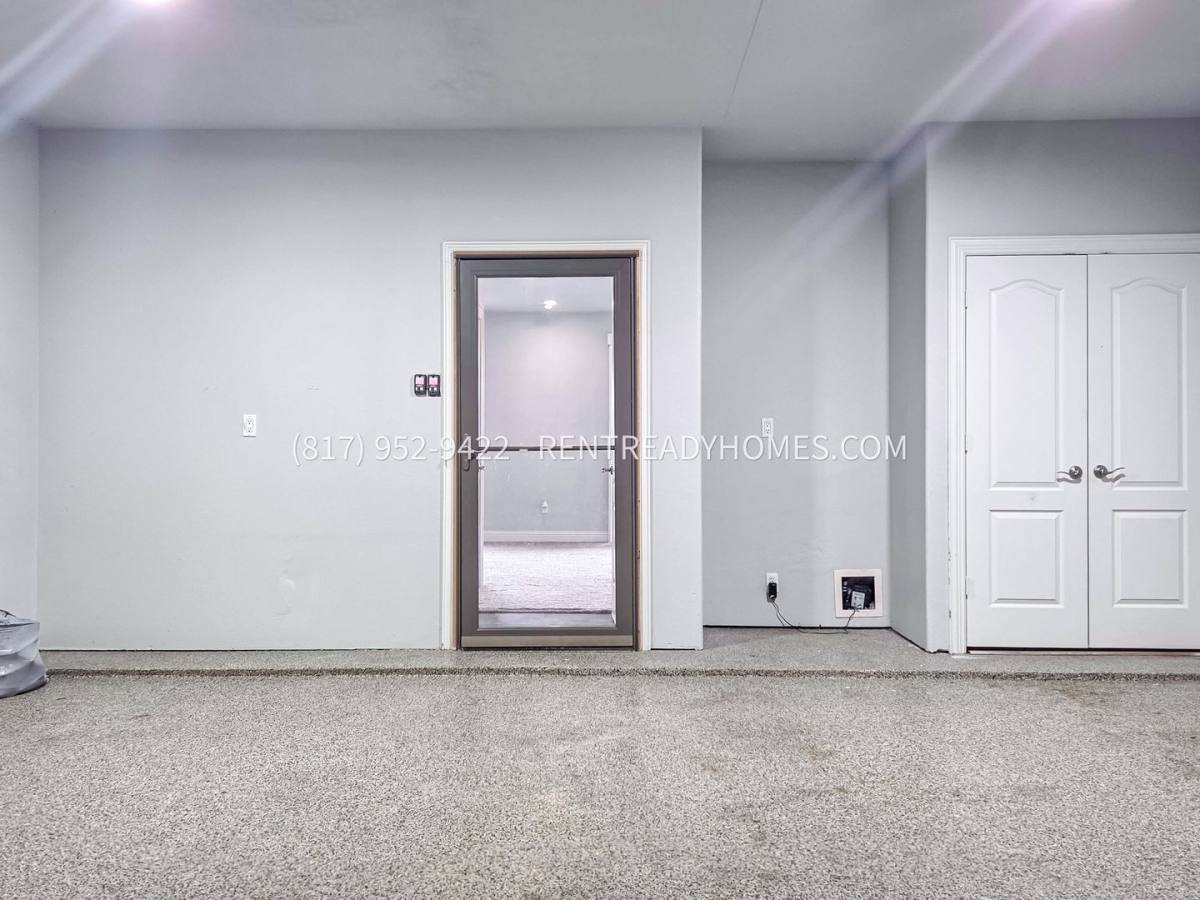 House for rent at 509 Rockingham Dr, Irving, TX 75063