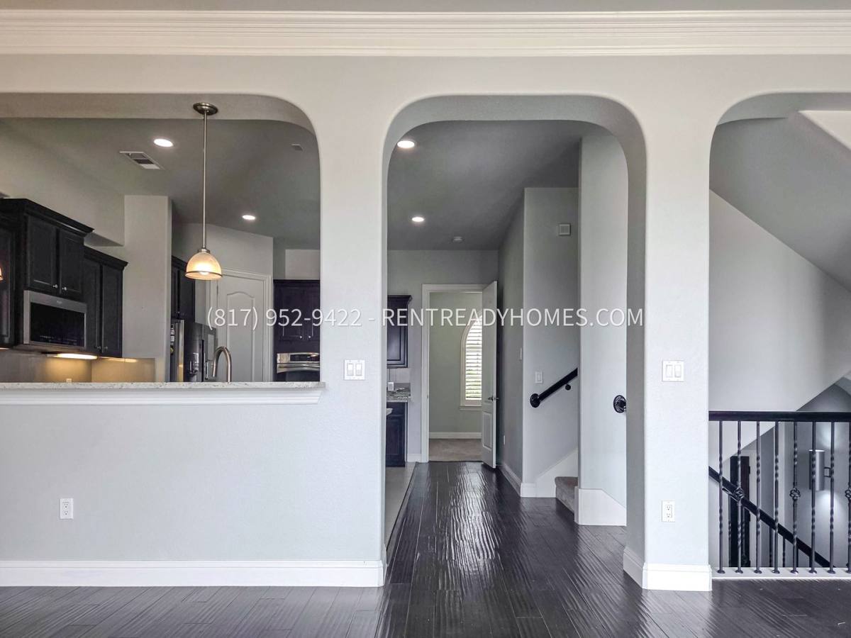House for rent at 509 Rockingham Dr, Irving, TX 75063